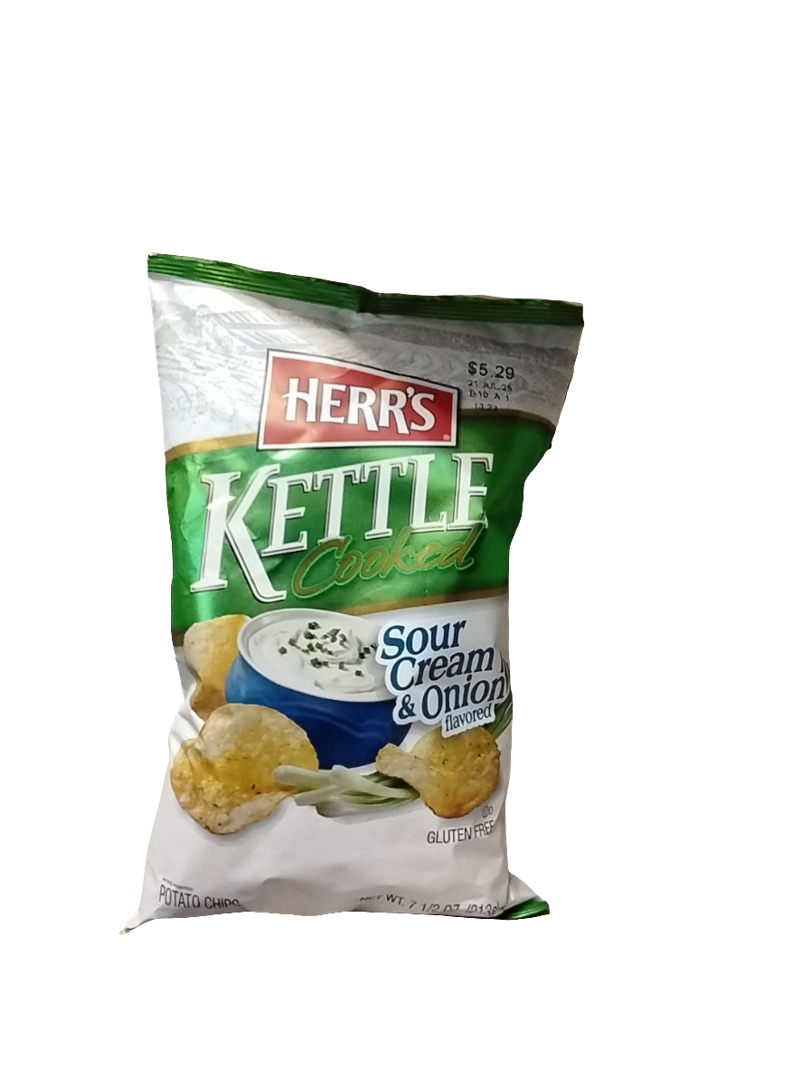 HERR'S Sour Cream & Onion Kettle chips